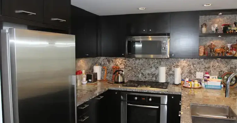 1455 George Street, Surrey, BC, V4B 0A9 - 3