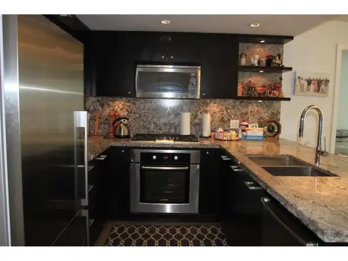 1455 George Street, Surrey, BC, V4B 0A9 - 4