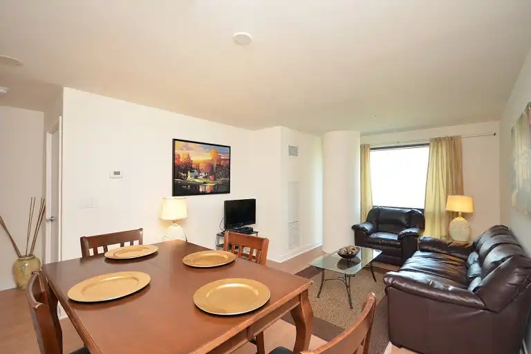 3985 Grand Park Drive, Mississauga, ON, L5B 0H8 - 2