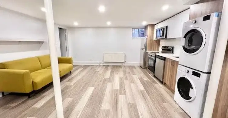 545 Palmerston Boulevard, Toronto, ON, M6G 2P4 - 4