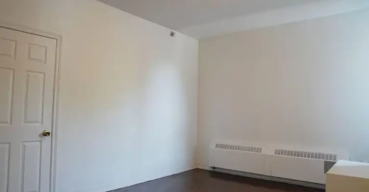 529 Danforth Avenue, Toronto, ON, M4K 1P7 - 4
