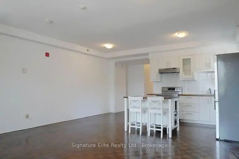 529 Danforth Avenue, Toronto, ON, M4K 1P7 - 7