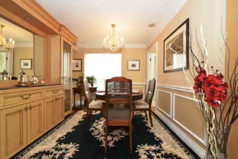 25 Kingsbridge Garden Circle, Mississauga, ON, L5R 4B1 - 8