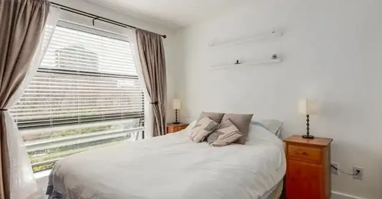 124 West 3rd Street, North Vancouver, BC, V7M 1E8 - 5