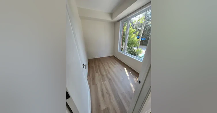 51 Jolliet Avenue, Ottawa, ON, K1L 5H3 - 4
