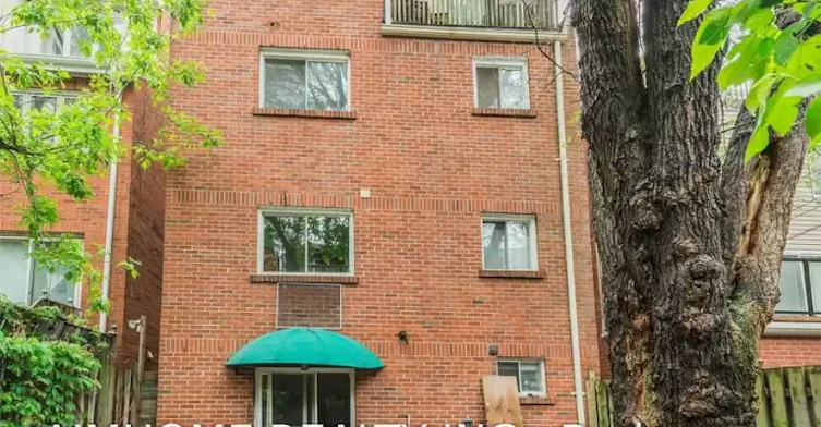 212 Milan Street, Toronto, ON, M5A 3Z6