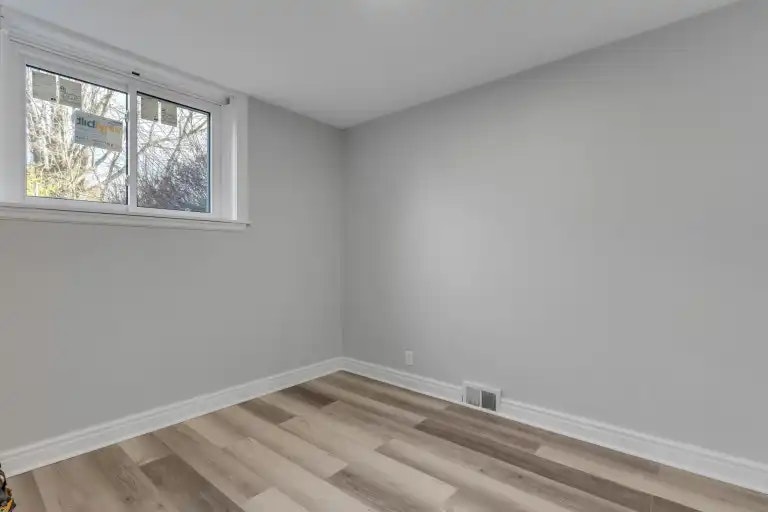 263 College Street, Kingston, ON, K7L 4M1 - 7
