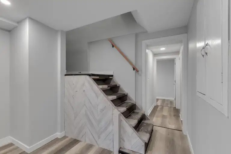 263 College Street, Kingston, ON, K7L 4M1 - 3