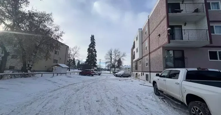 5313 48 Avenue, Red Deer, AB, T4N 3V2 - 3
