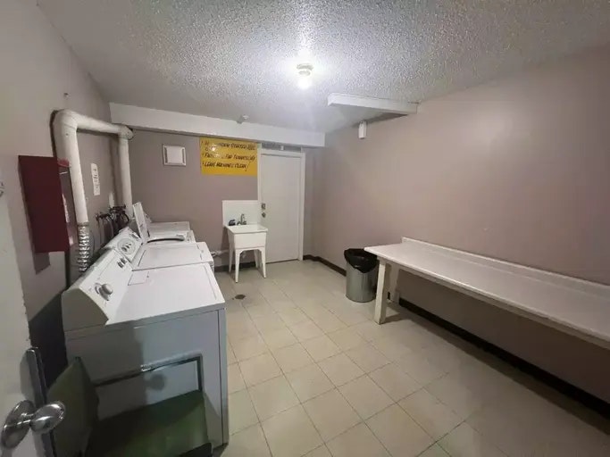 5313 48 Avenue, Red Deer, AB, T4N 3V2 - 14
