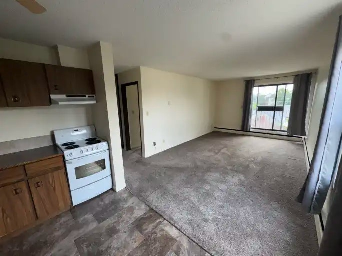 5313 48 Avenue, Red Deer, AB, T4N 3V2 - 11