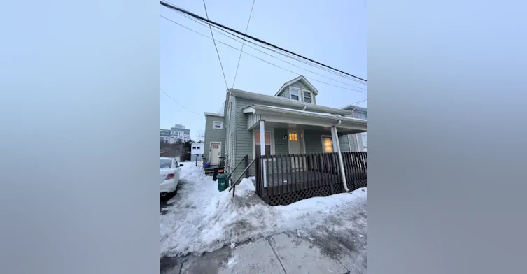 48 Elm Street, Kingston, ON, K7K 1M9