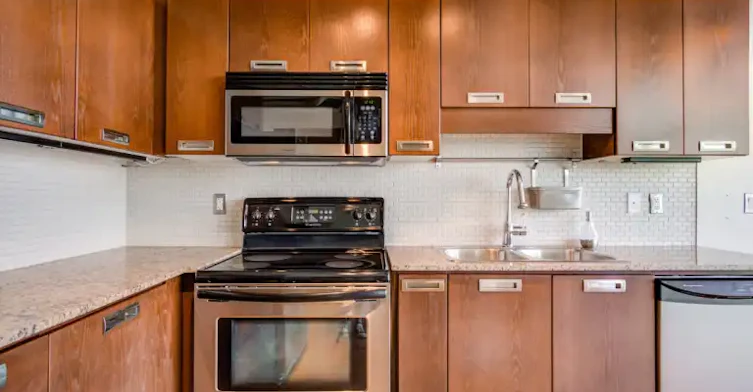 2 Fieldway Road, Toronto, ON, M8Z 0B9 - 11