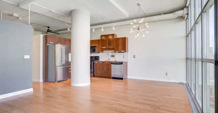 2 Fieldway Road, Toronto, ON, M8Z 0B9 - 6