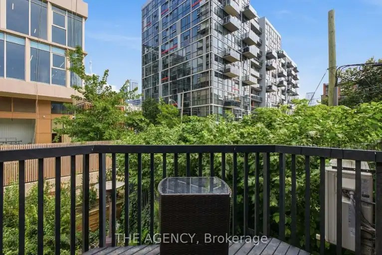 570 Wellington Street West, Toronto, ON, M5V 2X5 - 5