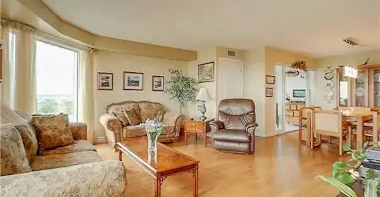 190 Hespeler Road, Cambridge, ON, N1R 8B8 - 2