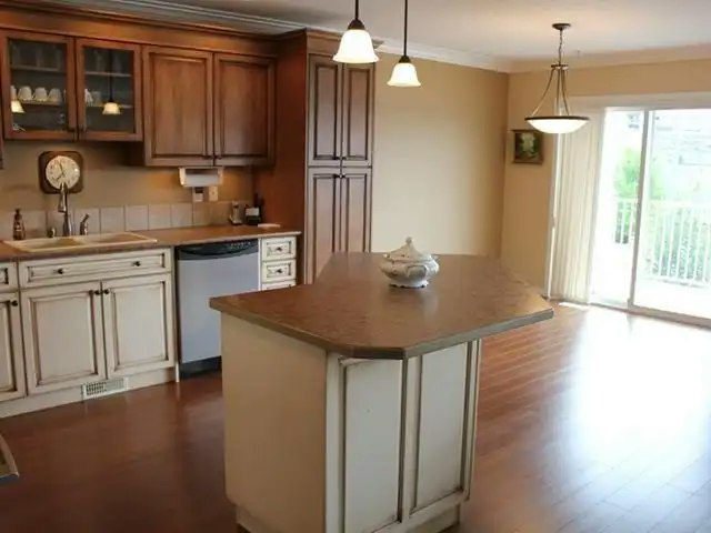 1945 Grasslands Boulevard, Kamloops, BC, V2B 8T3 - 4