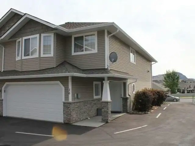 1945 Grasslands Boulevard, Kamloops, BC, V2B 8T3 - 2