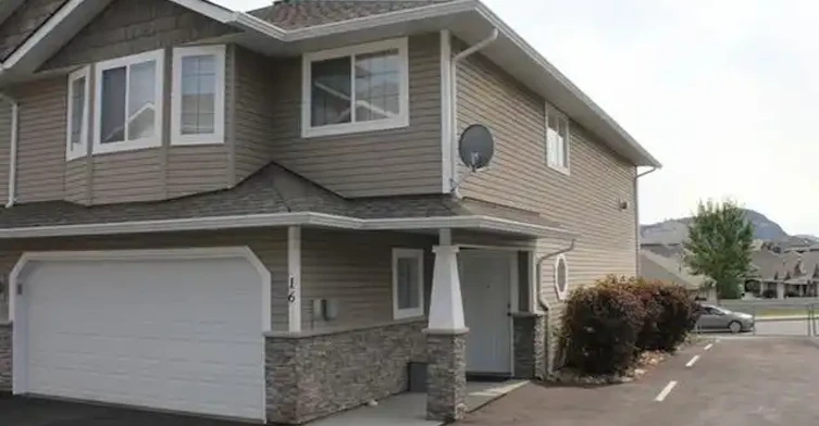 1945 Grasslands Boulevard, Kamloops, BC, V2B 8T3 - 2