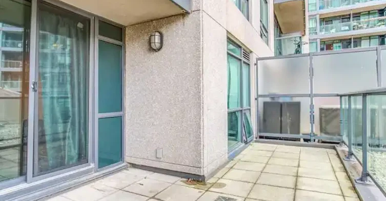 219 Fort York Boulevard, Toronto, ON, M5V 1B1 - 8