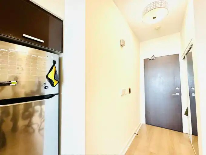38 Dan Leckie Way, Toronto, ON, M5V 2V6 - 9