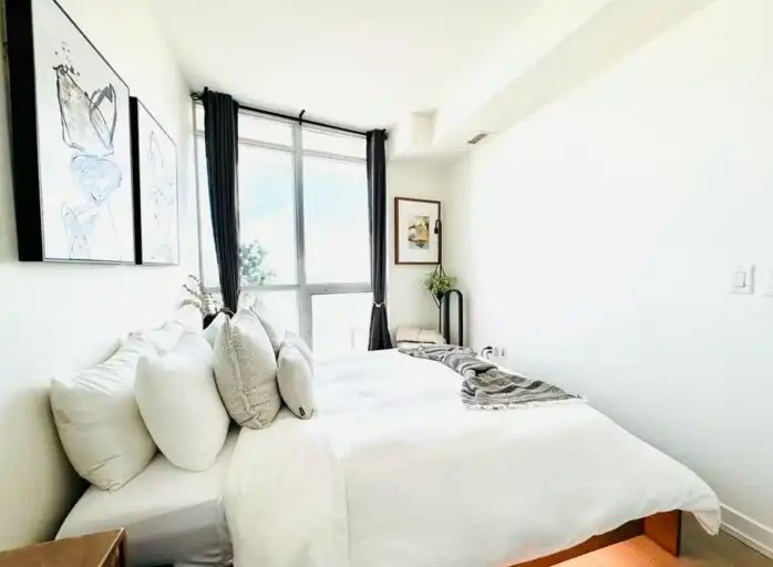 38 Dan Leckie Way, Toronto, ON, M5V 2V6 - 11