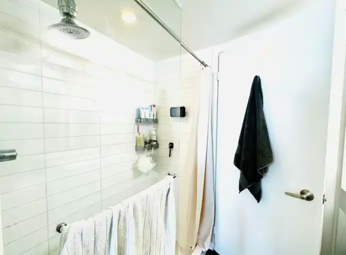 38 Dan Leckie Way, Toronto, ON, M5V 2V6 - 18