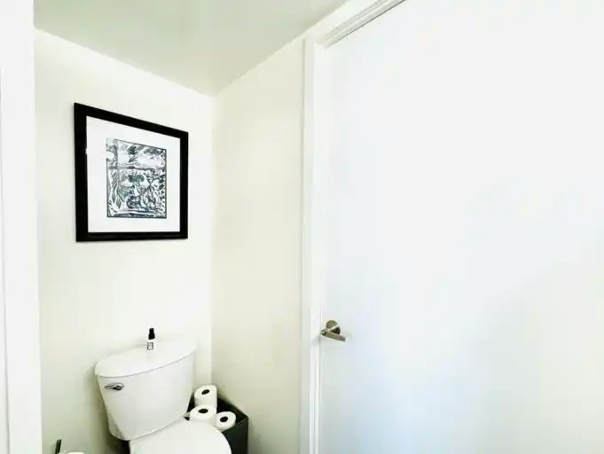 38 Dan Leckie Way, Toronto, ON, M5V 2V6 - 20