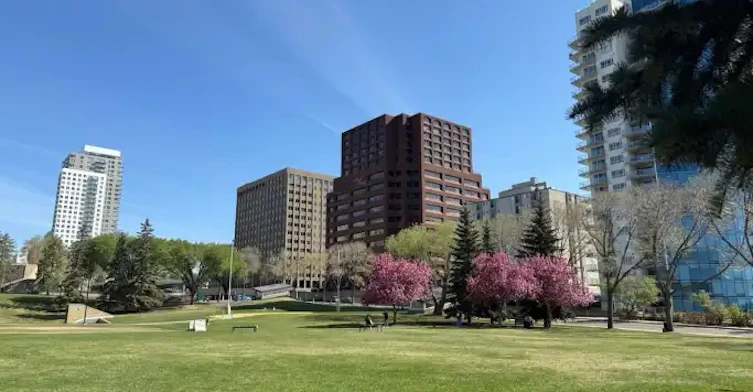 9730 106 Street, Edmonton, AB, T5K 1B7 - 12
