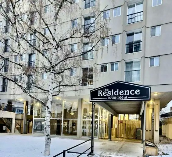 9730 106 Street, Edmonton, AB, T5K 1B7 - 2
