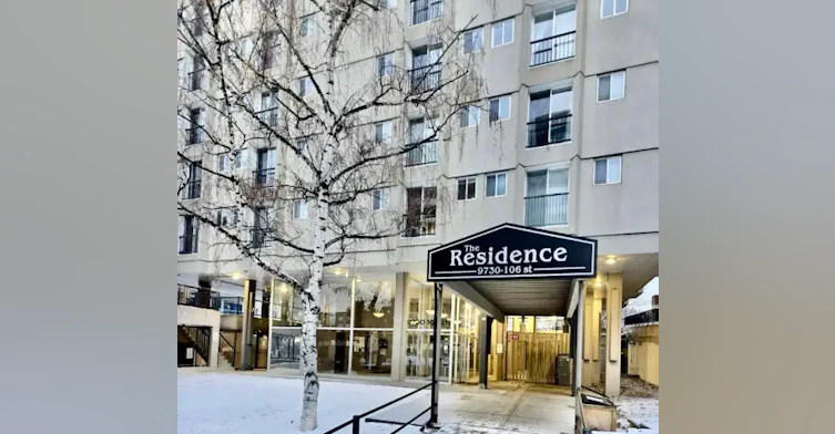 9730 106 Street, Edmonton, AB, T5K 1B7 - 2
