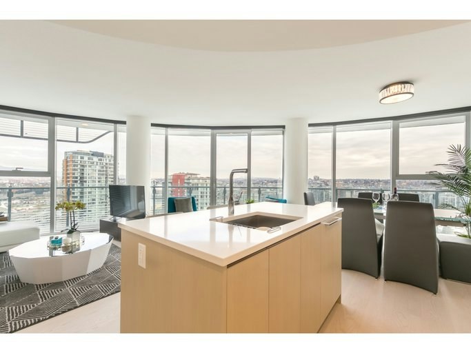 89 Nelson Street, Vancouver, BC, V3J 1S7 - 8