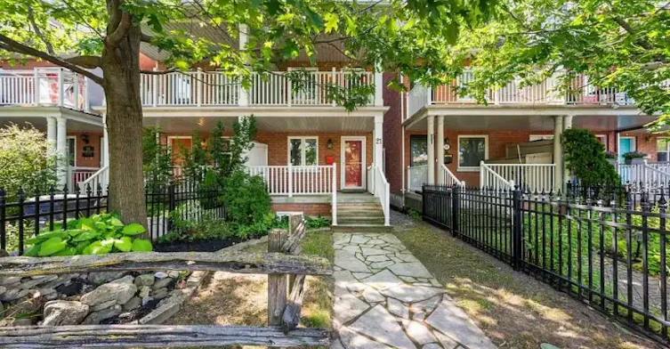 21 Littleyork Road, Toronto, ON, M4E 3W6 - 13