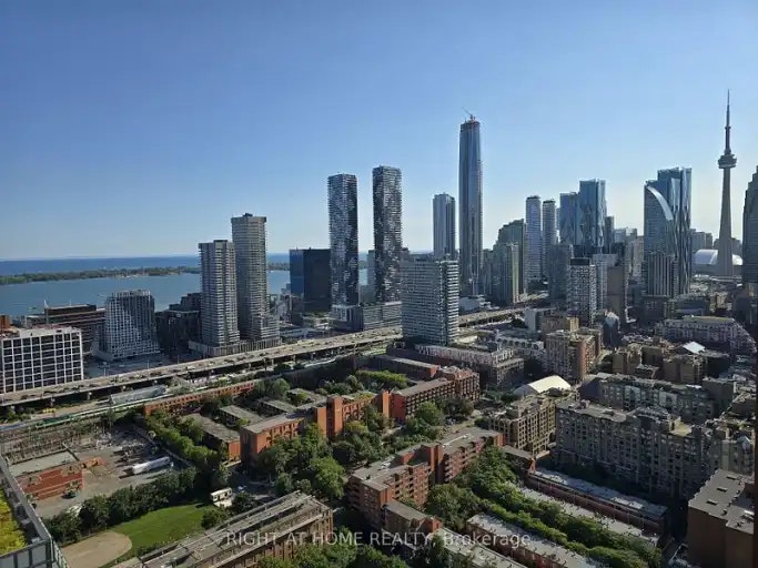 180 Front Street East, Toronto, ON, M5A 0A9 - 5