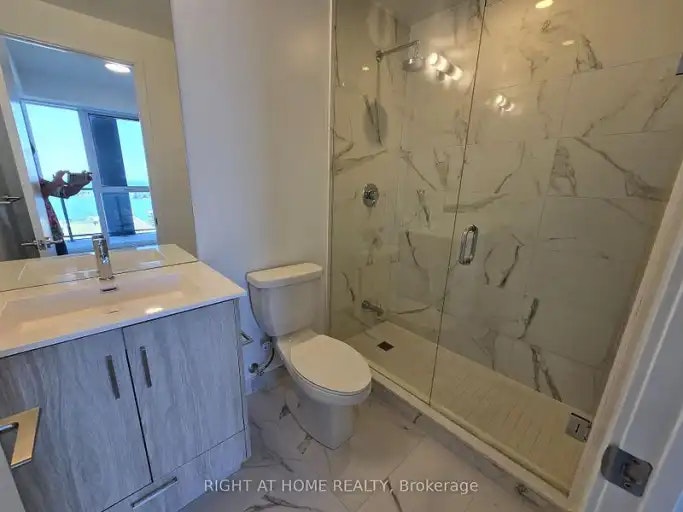 180 Front Street East, Toronto, ON, M5A 0A9 - 7