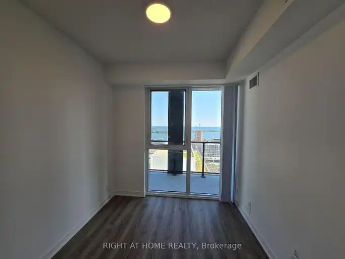180 Front Street East, Toronto, ON, M5A 0A9 - 9