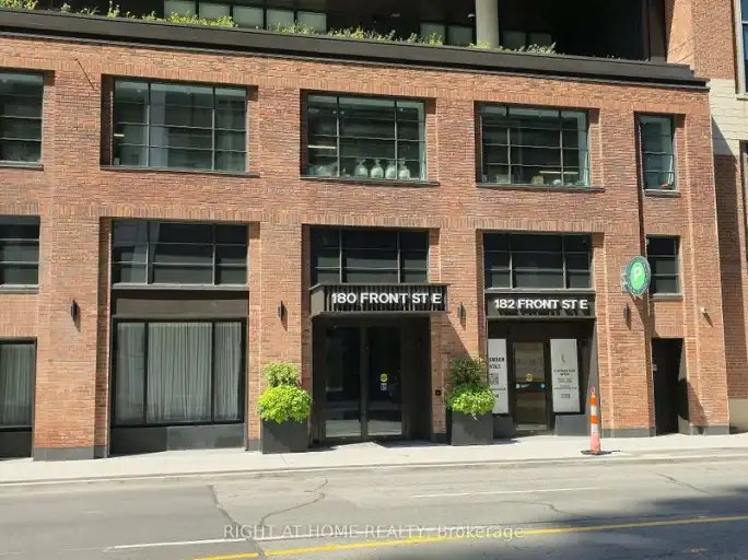 180 Front Street East, Toronto, ON, M5A 0A9 - 8