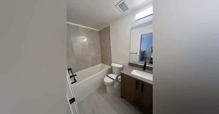 10065 133 Street, Surrey, BC, V3T 3Y6 - 9