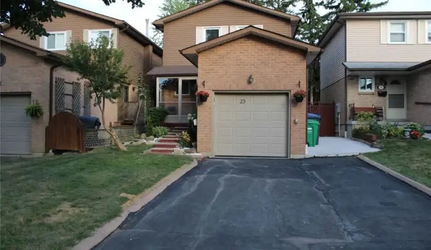 23 Blossom Avenue, Brampton, ON, L6X 2W2