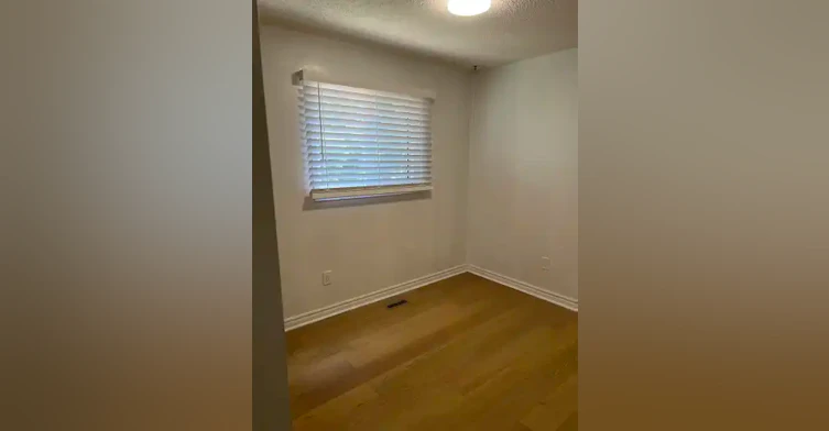 23 Blossom Avenue, Brampton, ON, L6X 2W2 - 7