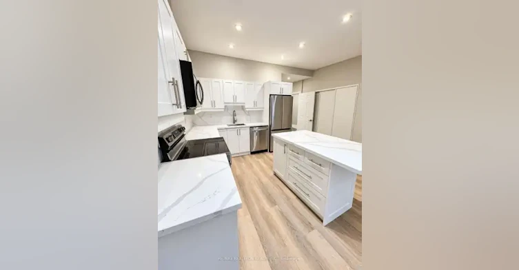 2157 Danforth Avenue, Toronto, ON, M4C 1K2 - 2