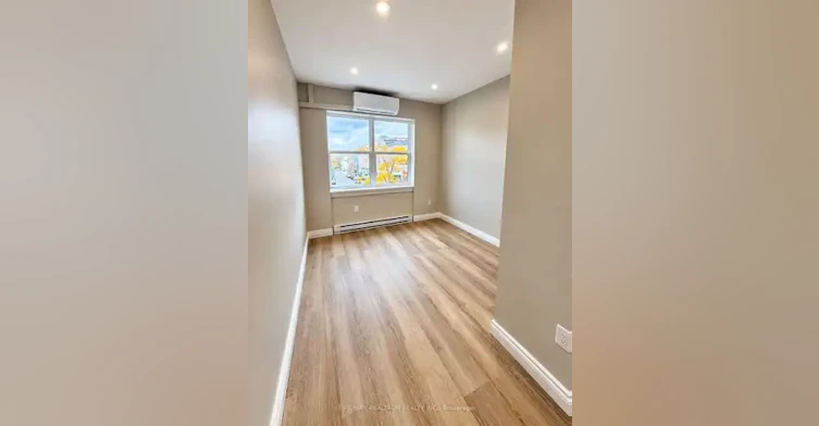 2157 Danforth Avenue, Toronto, ON, M4C 1K2 - 11