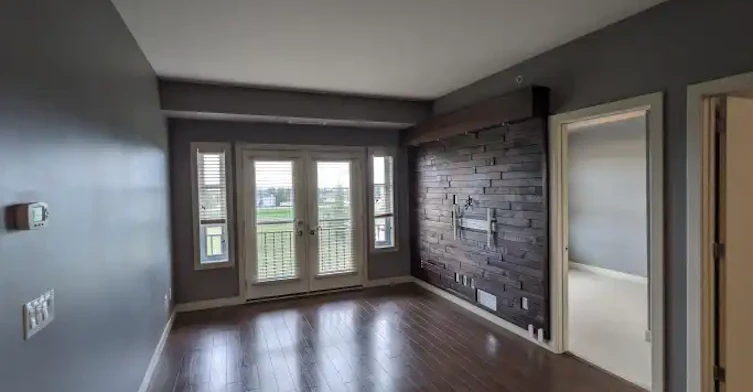 2660 22 Street, Red Deer, AB, T4R 0K1 - 3