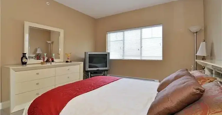 22150 Dewdney Trunk Road, Maple Ridge, BC, V2X 3H6 - 8