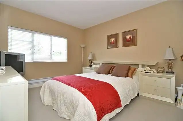 22150 Dewdney Trunk Road, Maple Ridge, BC, V2X 3H6 - 9