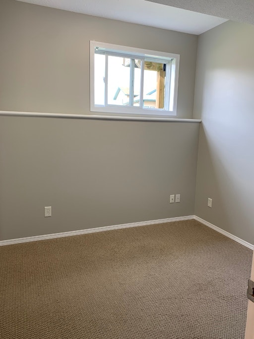 6630 89 Street, Grande Prairie, AB, T8W 2X9 - 8
