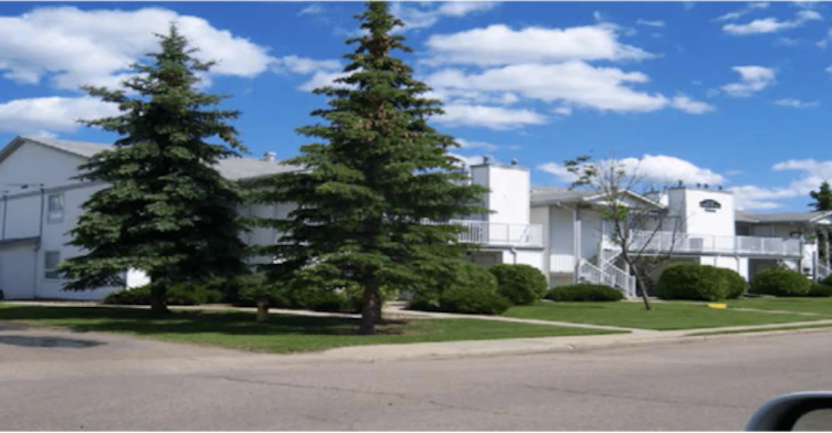 4805 48 Street, Leduc, AB, T9E 6P4