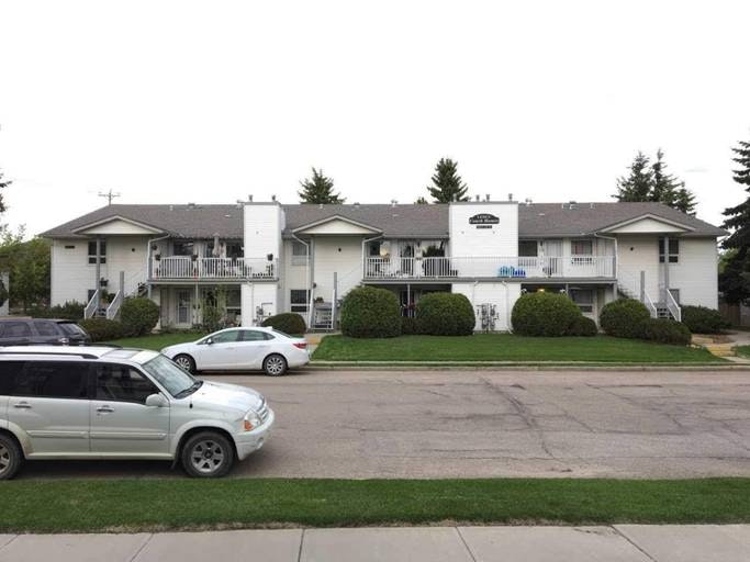 4805 48 Street, Leduc, AB, T9E 6P4 - 2