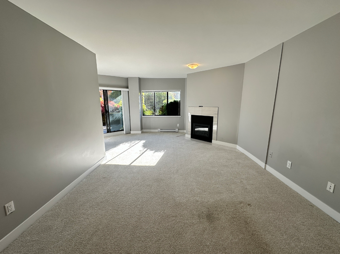 4323 Gallant Avenue, North Vancouver, BC, V7G 1L2 - 8