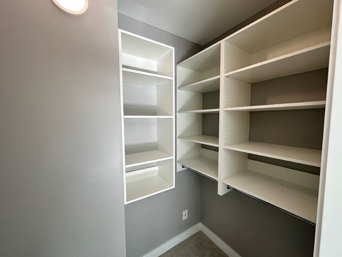 4323 Gallant Avenue, North Vancouver, BC, V7G 1L2 - 17